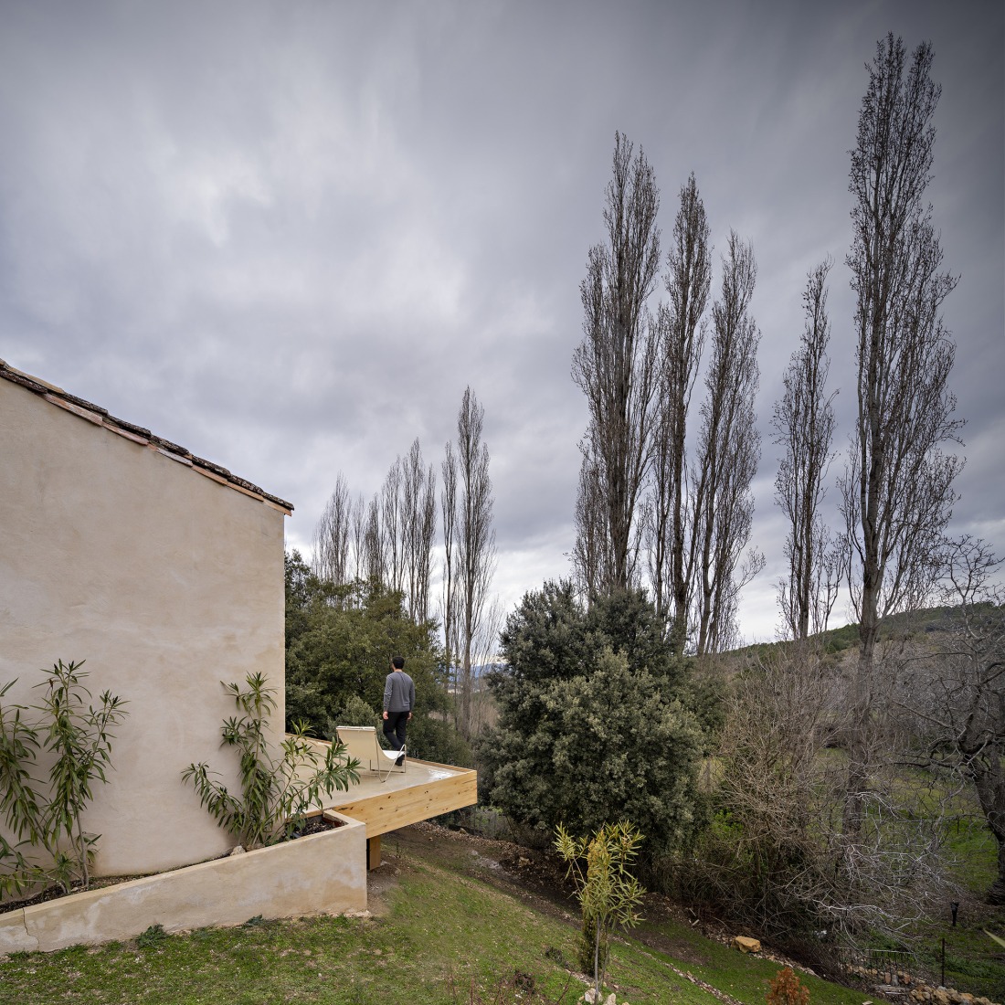 Experimental shelter by SANTZO arquitectos. Photograph by Javier Callejas Sevilla.