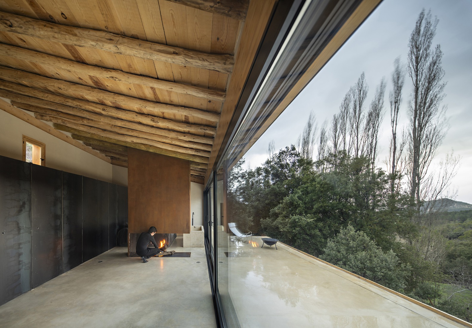 Experimental shelter by SANTZO arquitectos. Photograph by Javier Callejas Sevilla.