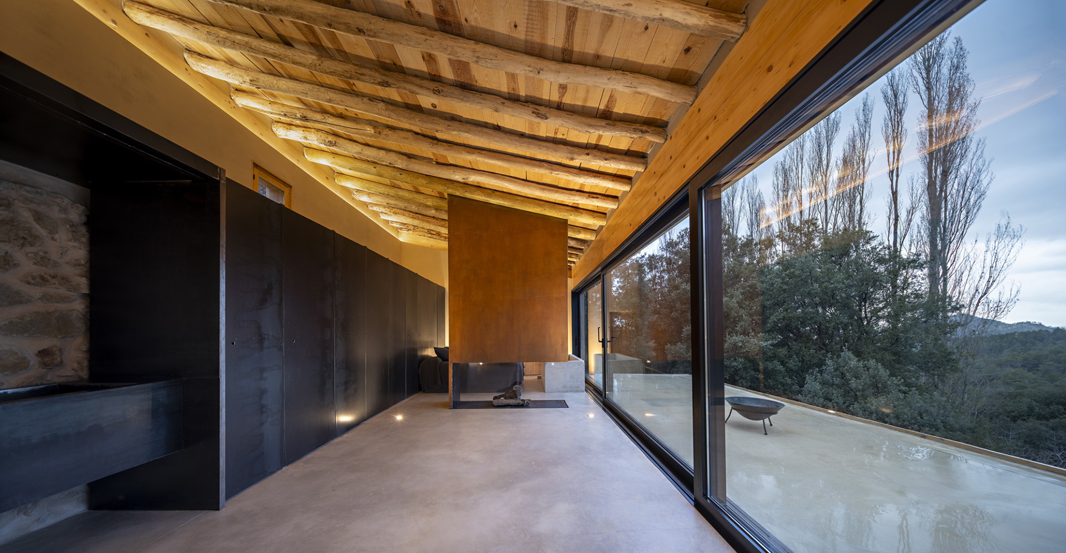 Experimental shelter by SANTZO arquitectos. Photograph by Javier Callejas Sevilla.