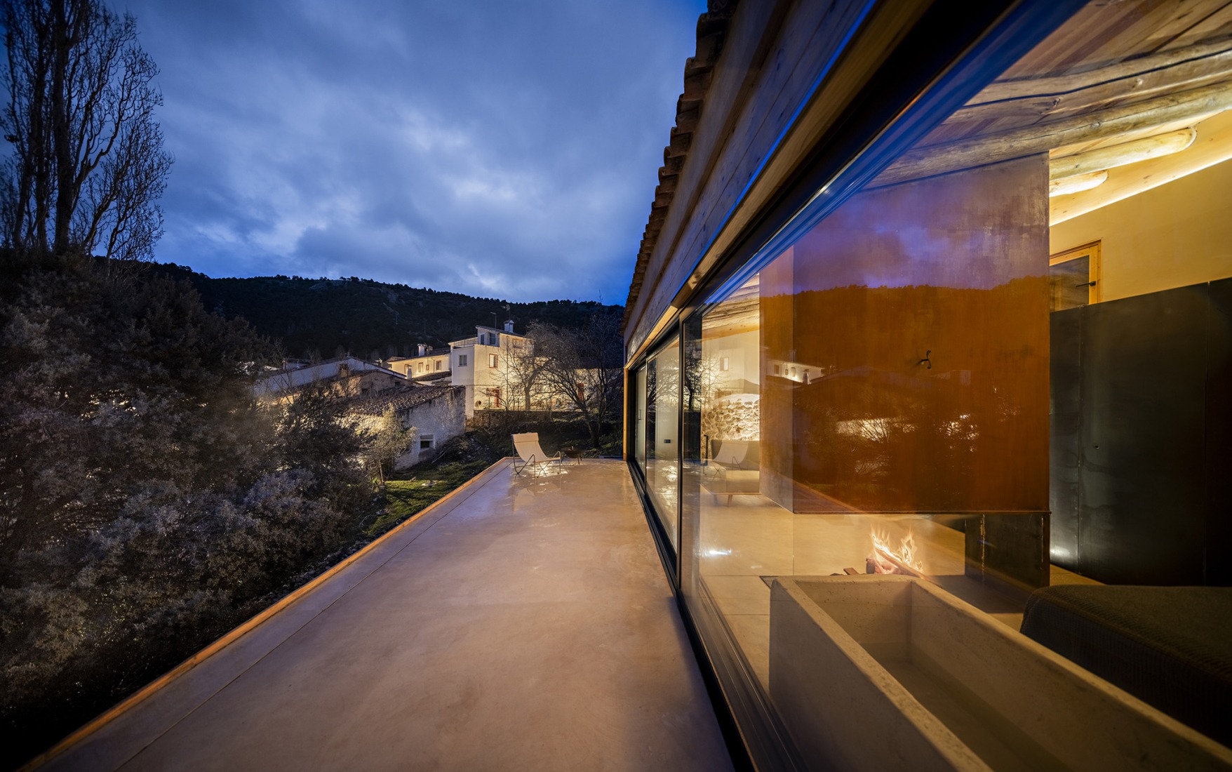 Experimental shelter by SANTZO arquitectos. Photograph by Javier Callejas Sevilla.