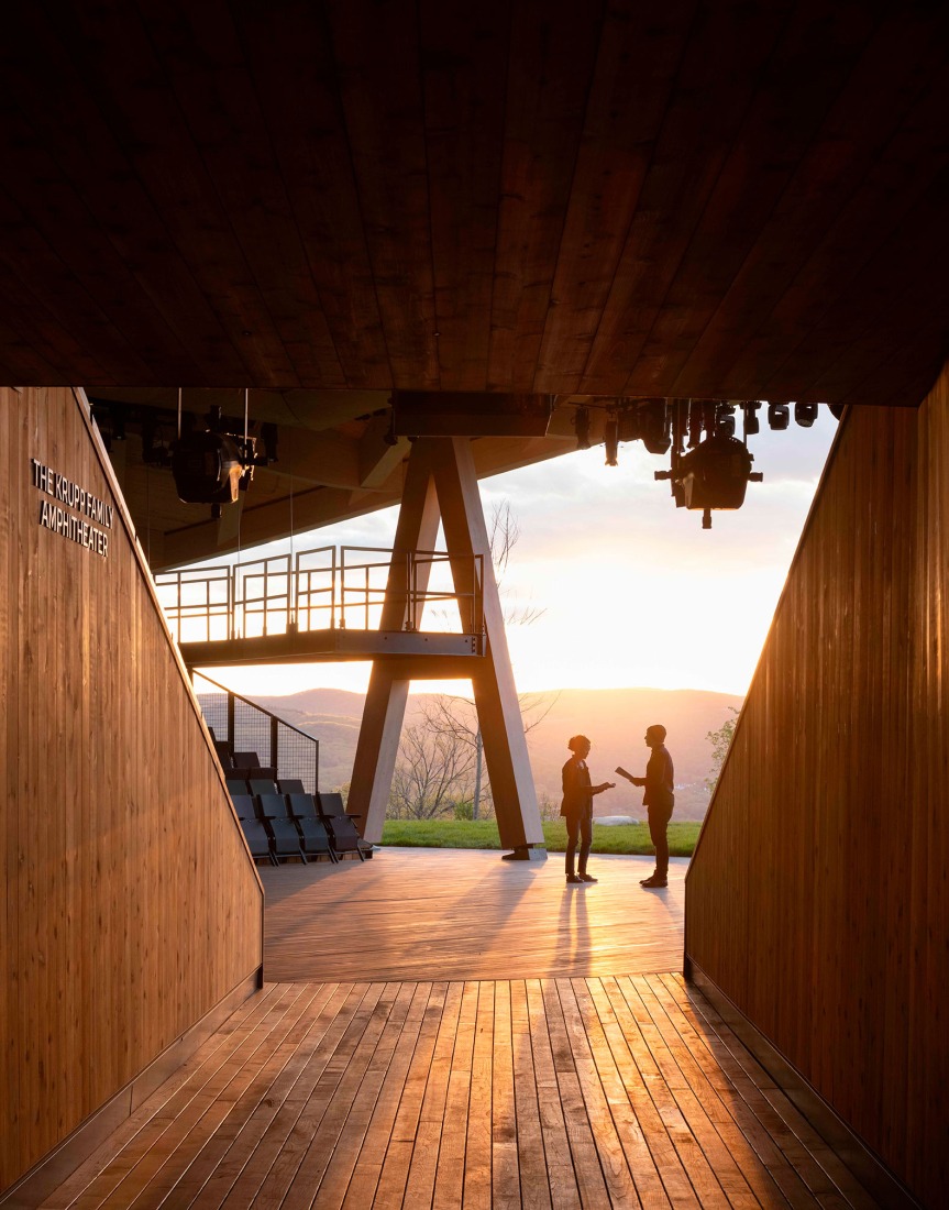 Centro Teatral Samuel H. Scripps por Studio Gang. Fotografía por Jason O'Rear.