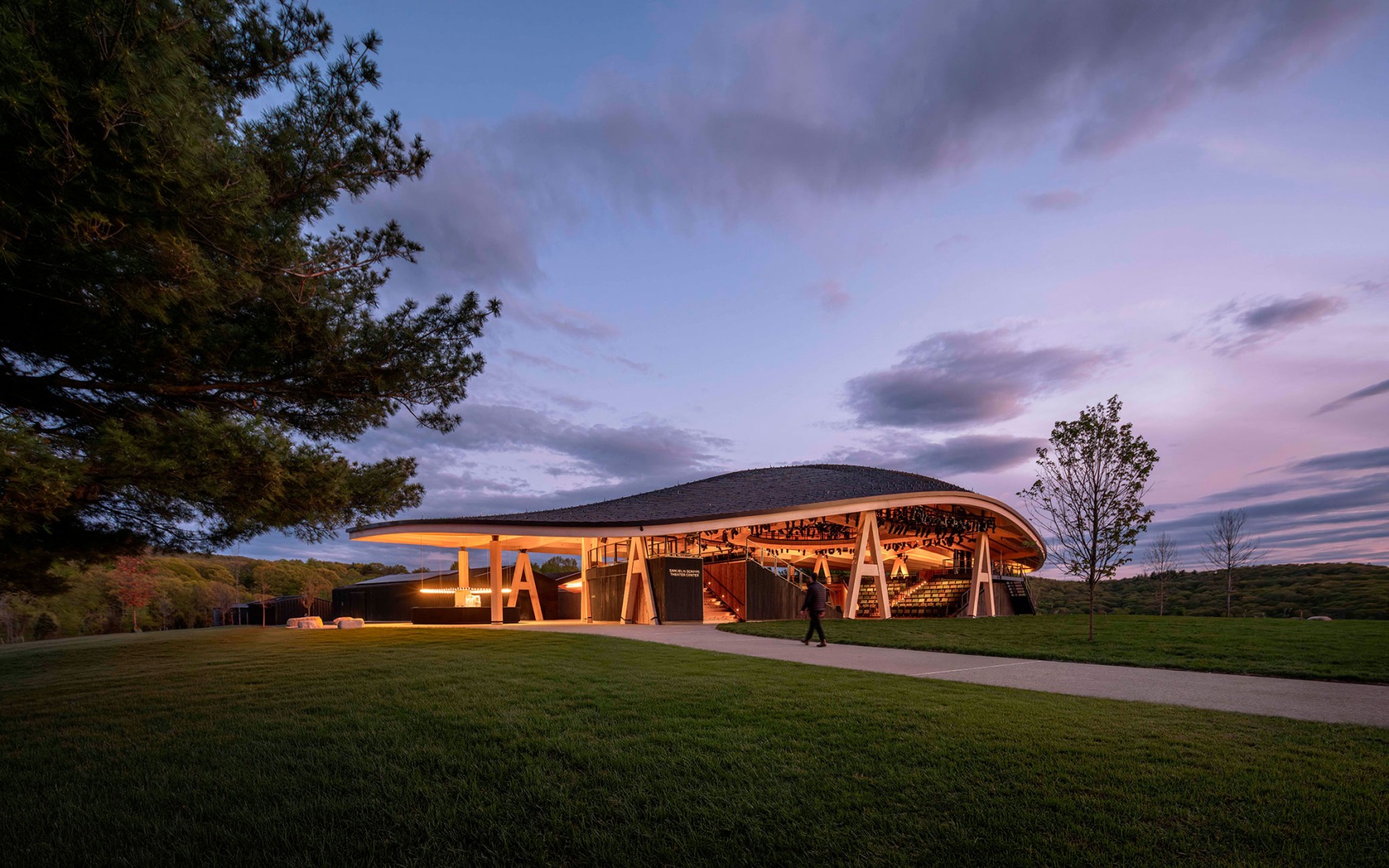 Centro Teatral Samuel H. Scripps por Studio Gang. Fotografía por Jason O'Rear.
