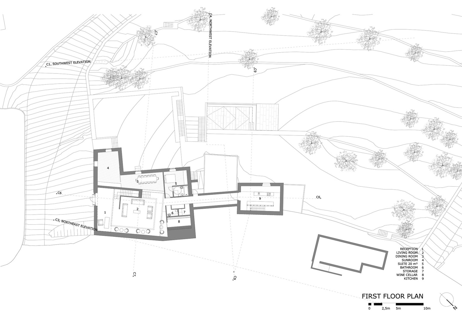 Plano de primera planta. Hotel de la casa de los cerezos por Tiago do Vale Arquitectos.