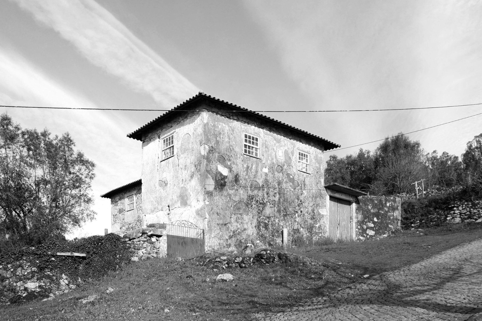 Estado previo. Hotel de la casa de los cerezos por Tiago do Vale Arquitectos.