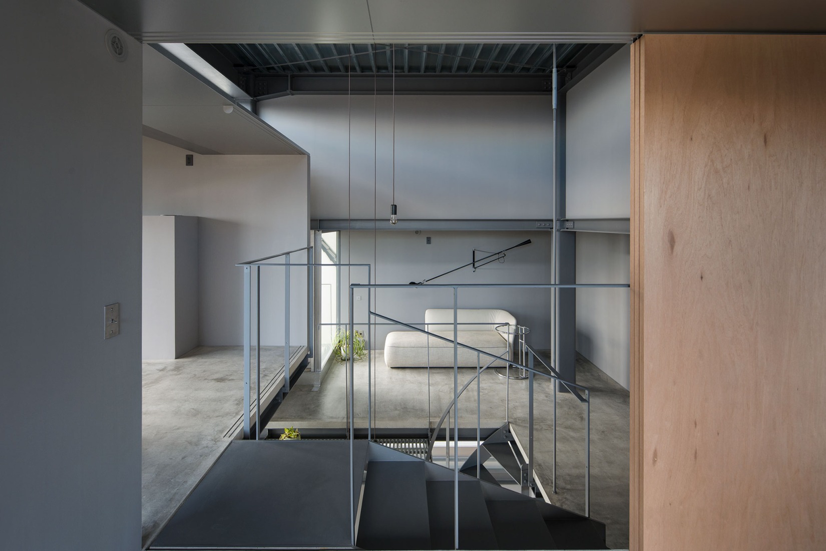 House in Kitano by Tomohiro Hata Architect & Associates. Photograph by Toshiyuki Yano.
