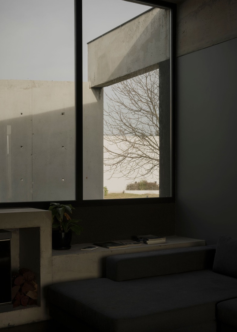 Alba II por ADEMÁS Arquitectura. Fotografía por Federico Cairoli.