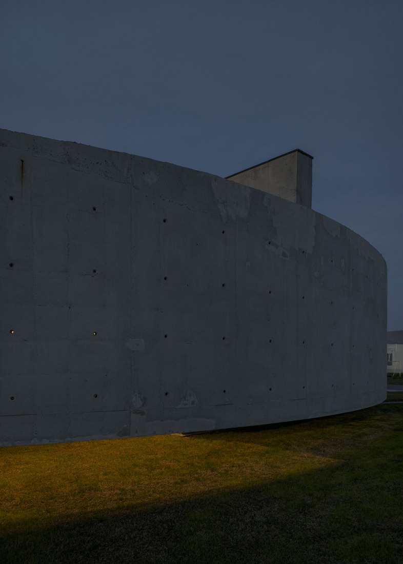 Alba II por ADEMÁS Arquitectura. Fotografía por Federico Cairoli.