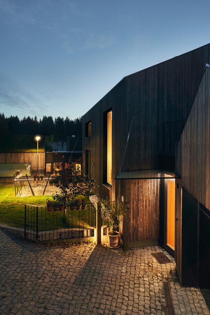 Kystadaasen House by Agraff Arkitektur. Photograph by Kristoffer Wittrup.