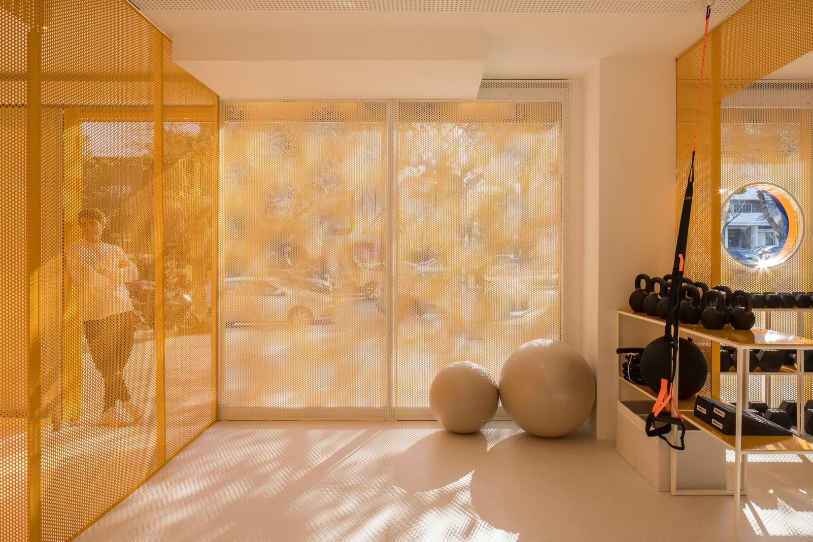 Moof Fitness Studio por Canobardin. Fotografía por Imagen Subliminal.