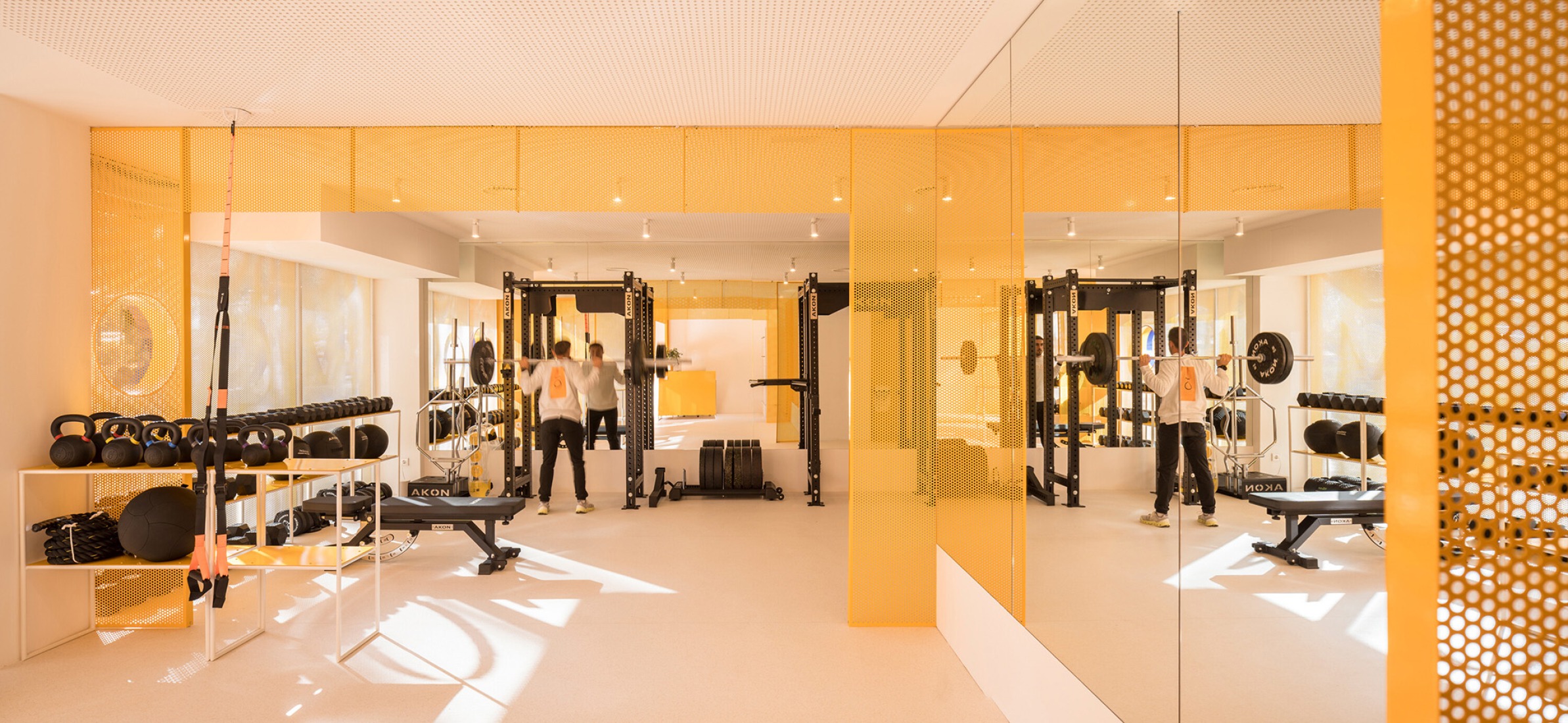 Moof Fitness Studio por Canobardin. Fotografía por Imagen Subliminal.