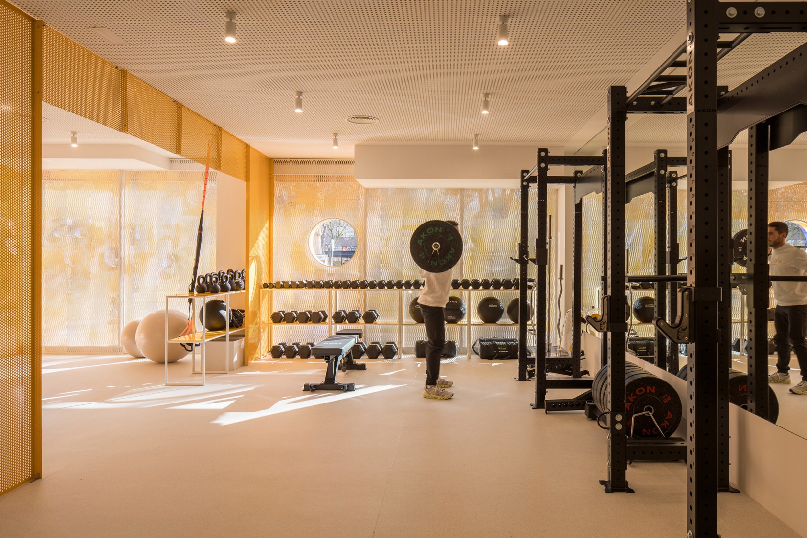 Moof Fitness Studio por Canobardin. Fotografía por Imagen Subliminal.