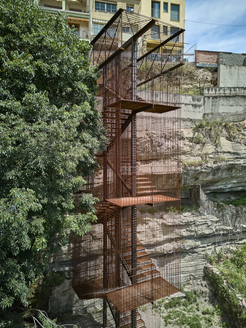 Landscape staircase in la Vall del Paradís by Comas-Pont arquitectes. Photograph by Adrià Goula.