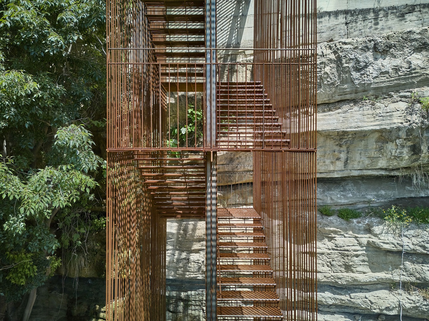 Landscape staircase in la Vall del Paradís by Comas-Pont arquitectes. Photograph by Adrià Goula.
