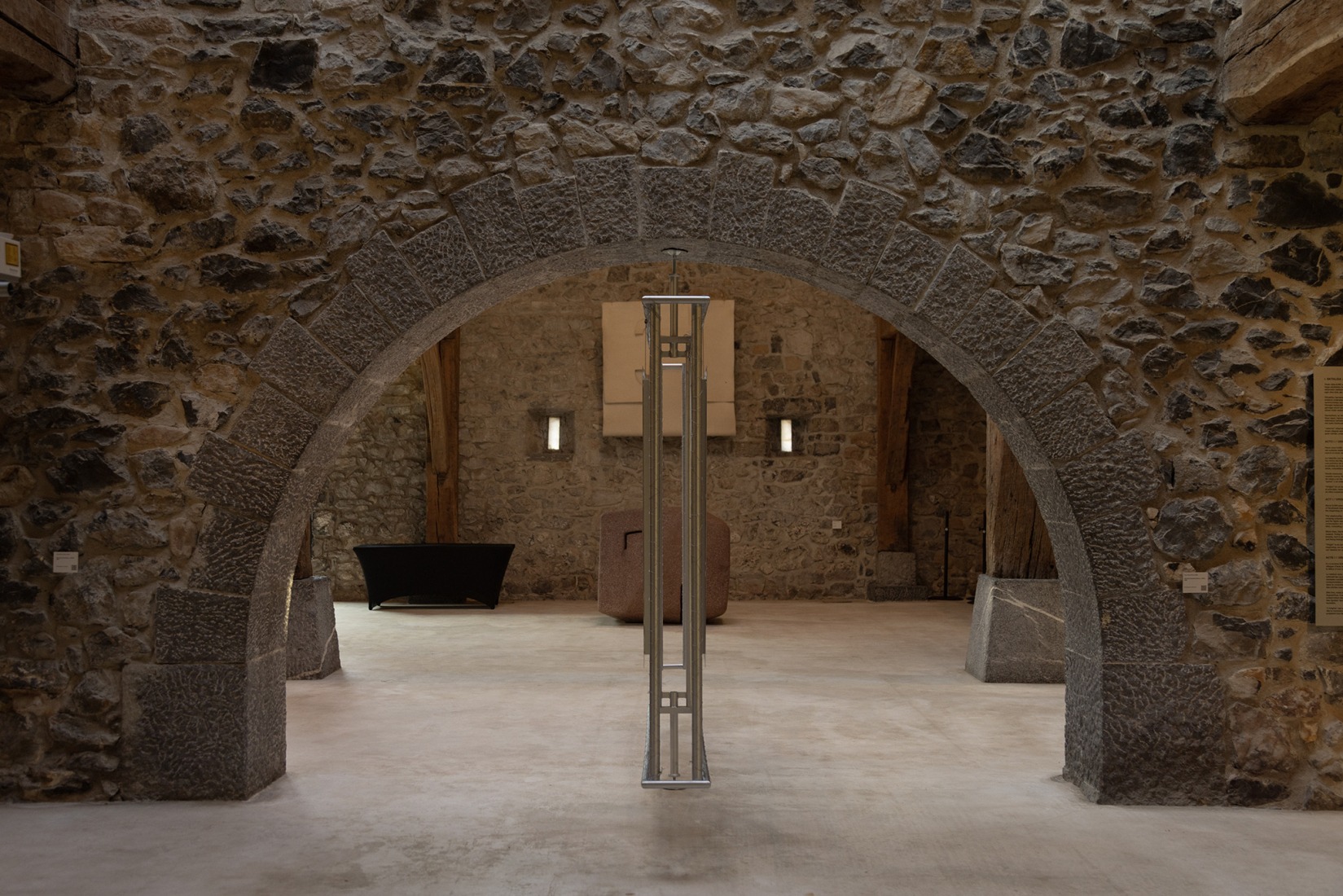 Instalación «LIMINA» por Garbizu Collar Architecture + KRI. Fotografía por Alex Abril