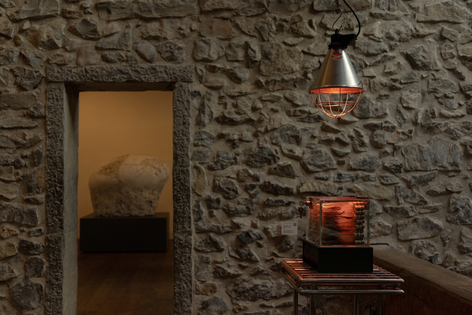 Instalación «LIMINA» por Garbizu Collar Architecture + KRI. Fotografía por Alex Abril