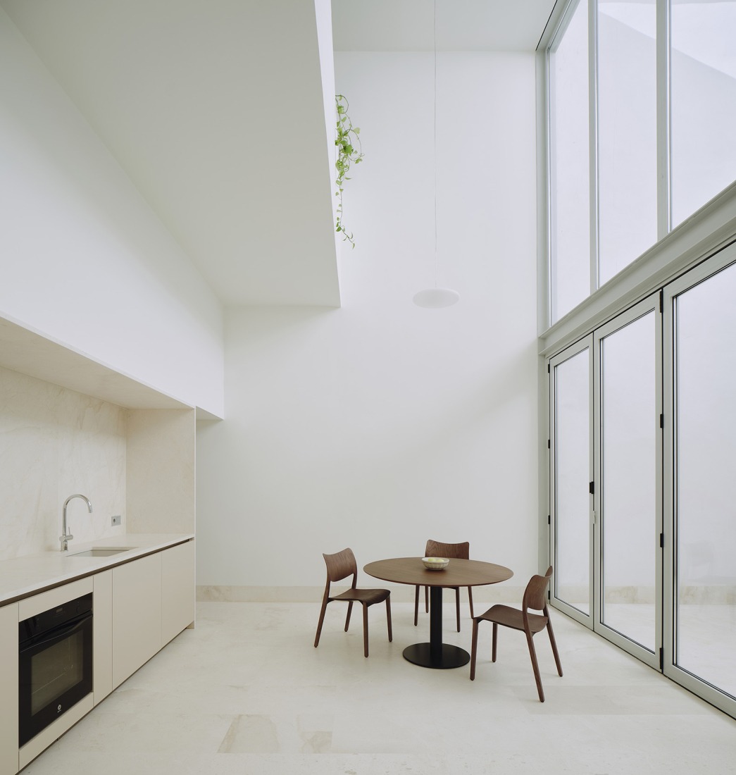 Casa Nido by Iterare arquitectos. Photograph by David Zarzoso.