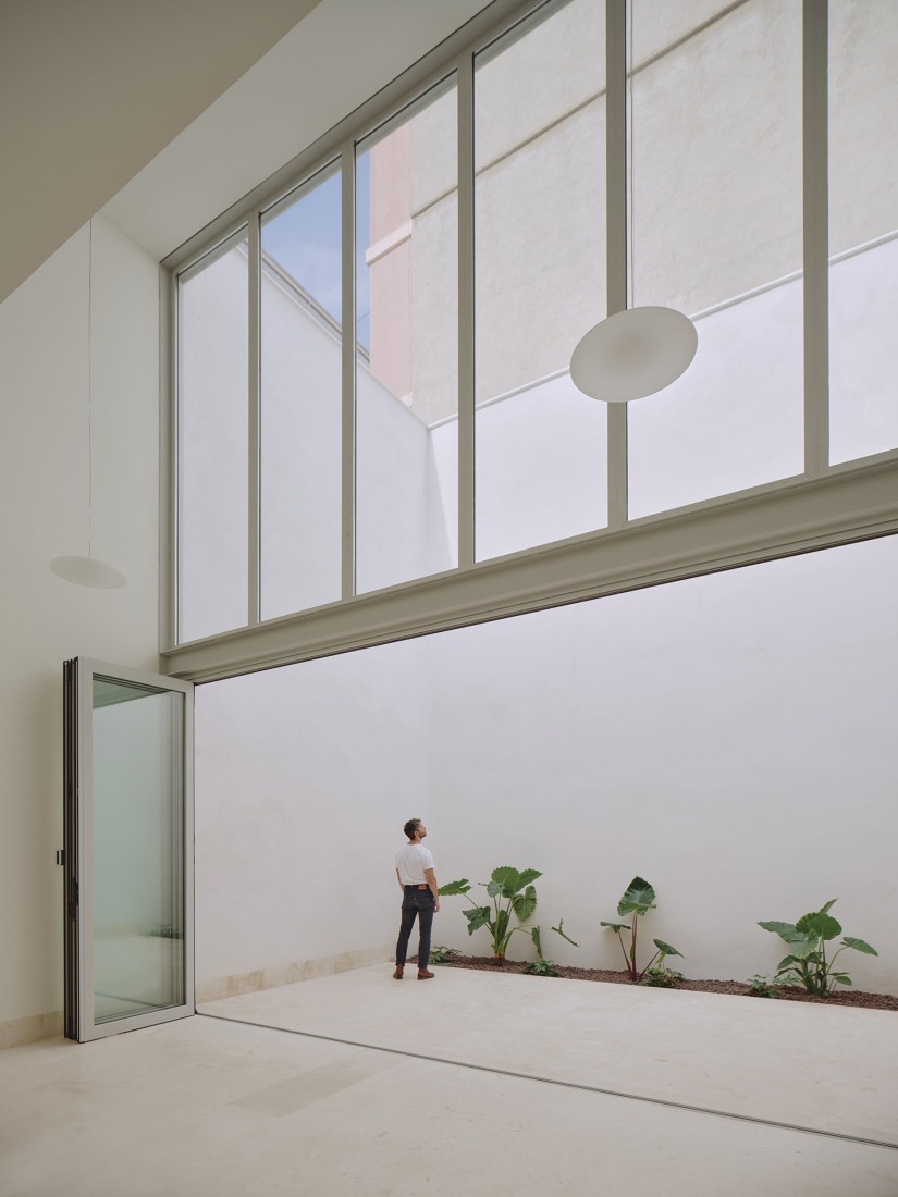 Casa Nido by Iterare arquitectos. Photograph by David Zarzoso.