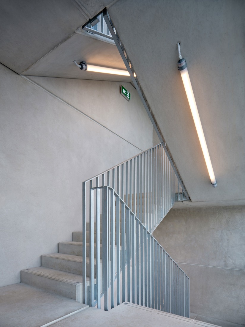 Viviendas de Madera Žďár por Kuba & Pilař architekti. Fotografía por BoysPlayNice.