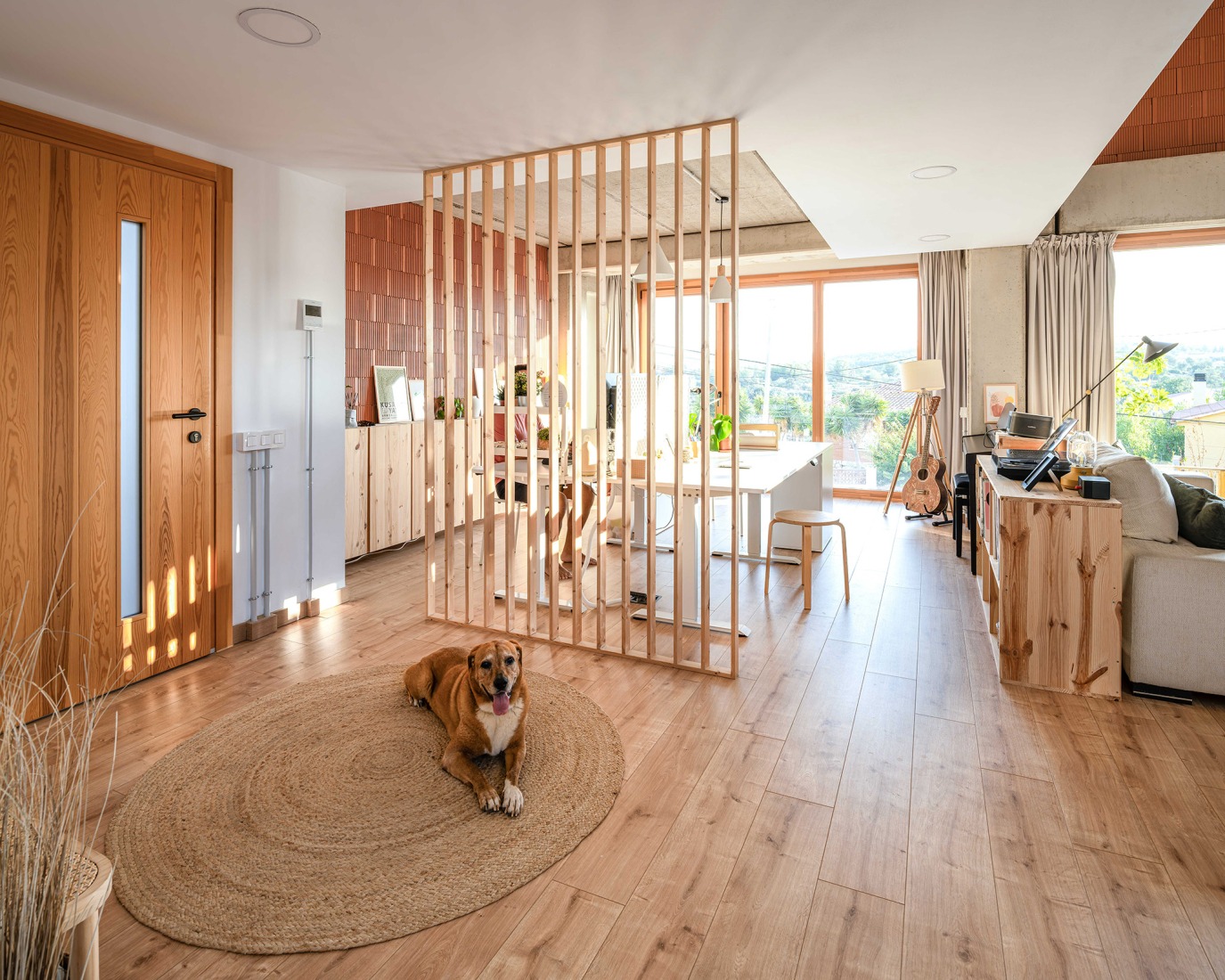 Casa Arlo por Luis Royon Barea + Andreu Arévalo Llàcer. Fotografía por Lluís Bort