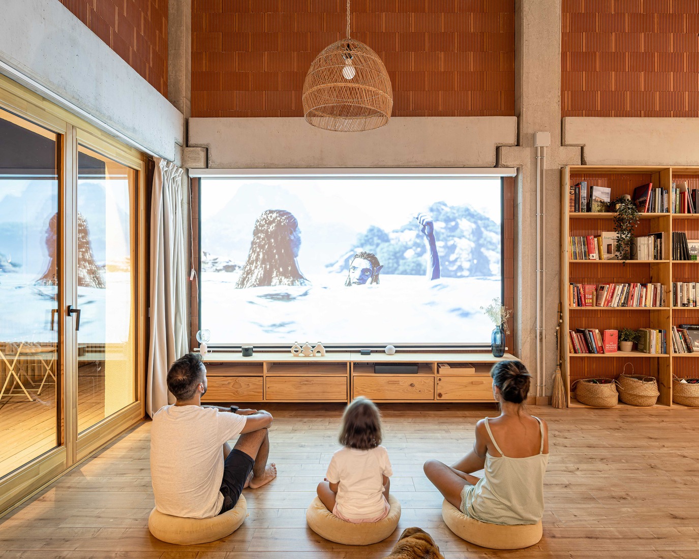 Casa Arlo por Luis Royon Barea + Andreu Arévalo Llàcer. Fotografía por Lluís Bort