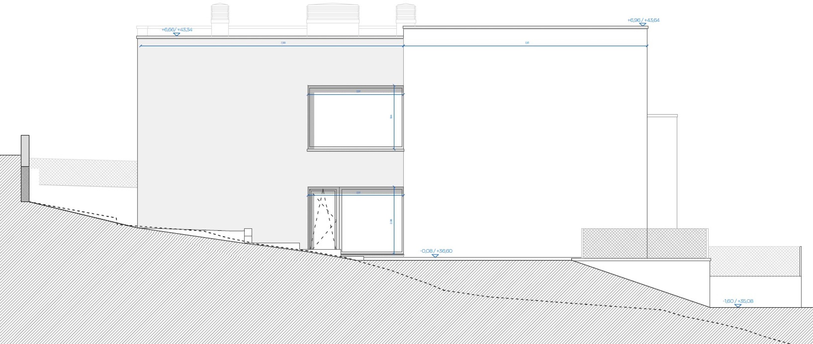 Alzado este. Casa Arlo por Luis Royon Barea + Andreu Arévalo Llàcer.