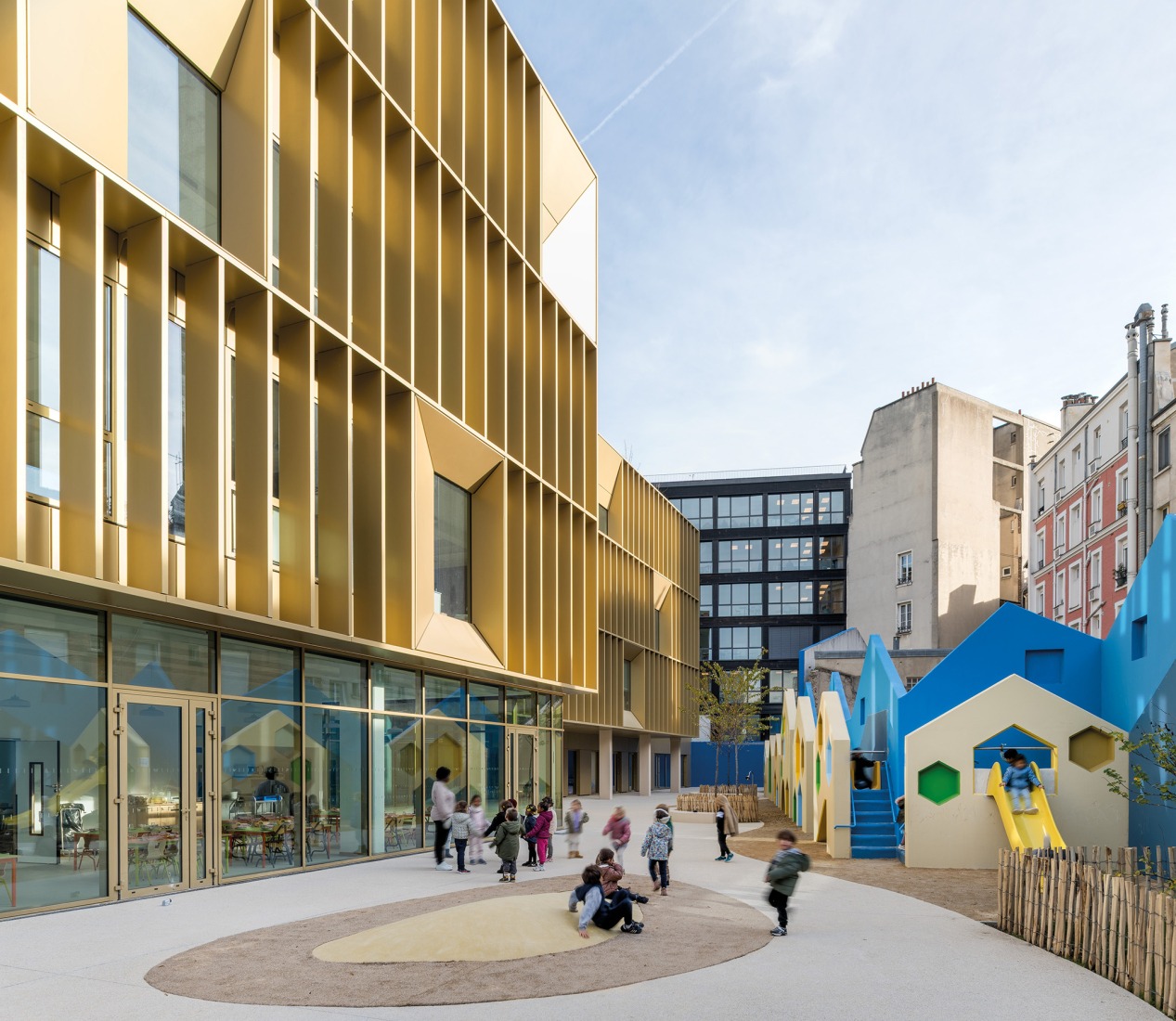 School complex Sophie Germain by Marjan Hessamfar and Joe Vérons. Photograph by Jean-François Tremege.