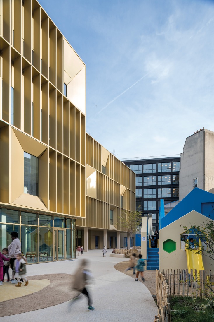 School complex Sophie Germain by Marjan Hessamfar and Joe Vérons. Photograph by Jean-François Tremege.