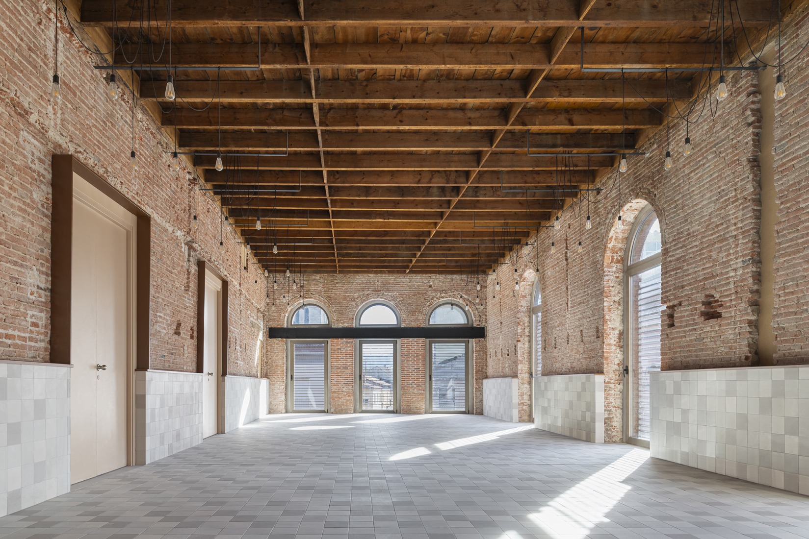 "Espacio Joven" by Óscar Miguel Ares. Photograph by Gabriel Gallegos Alonso.