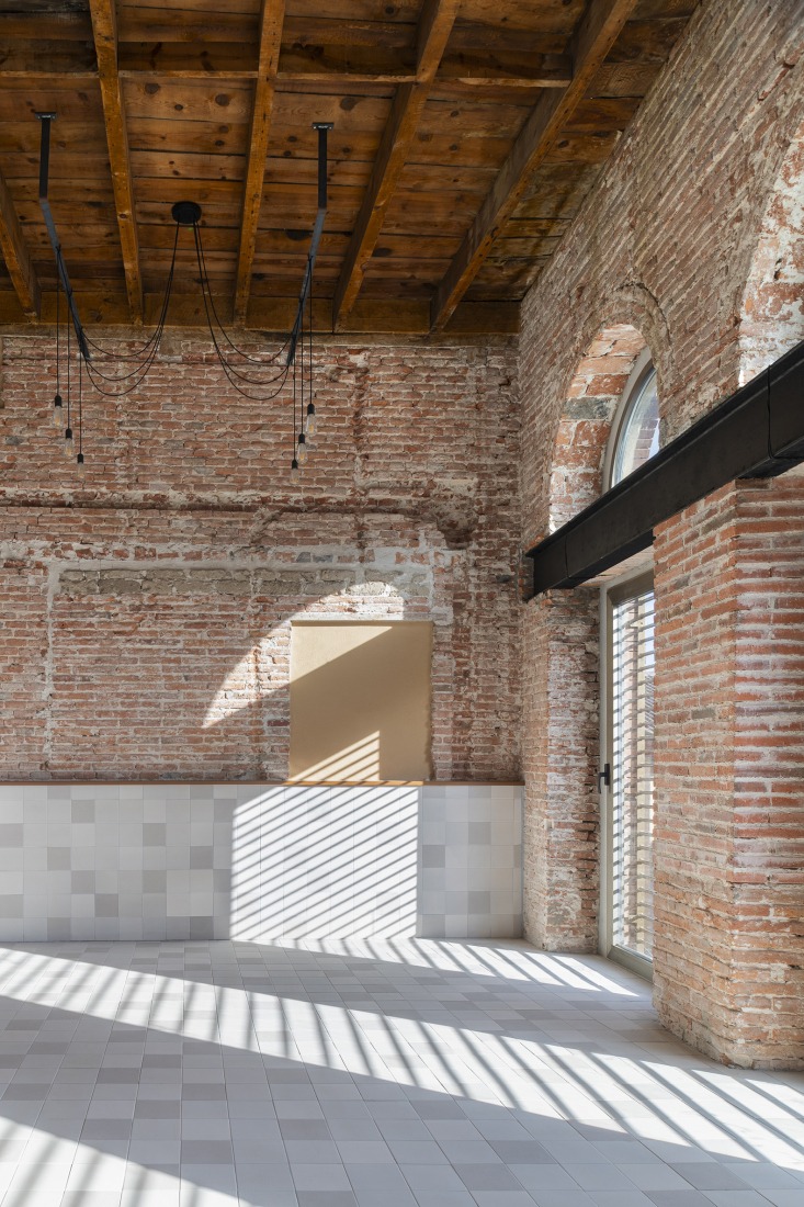 "Espacio Joven" by Óscar Miguel Ares. Photograph by Gabriel Gallegos Alonso.