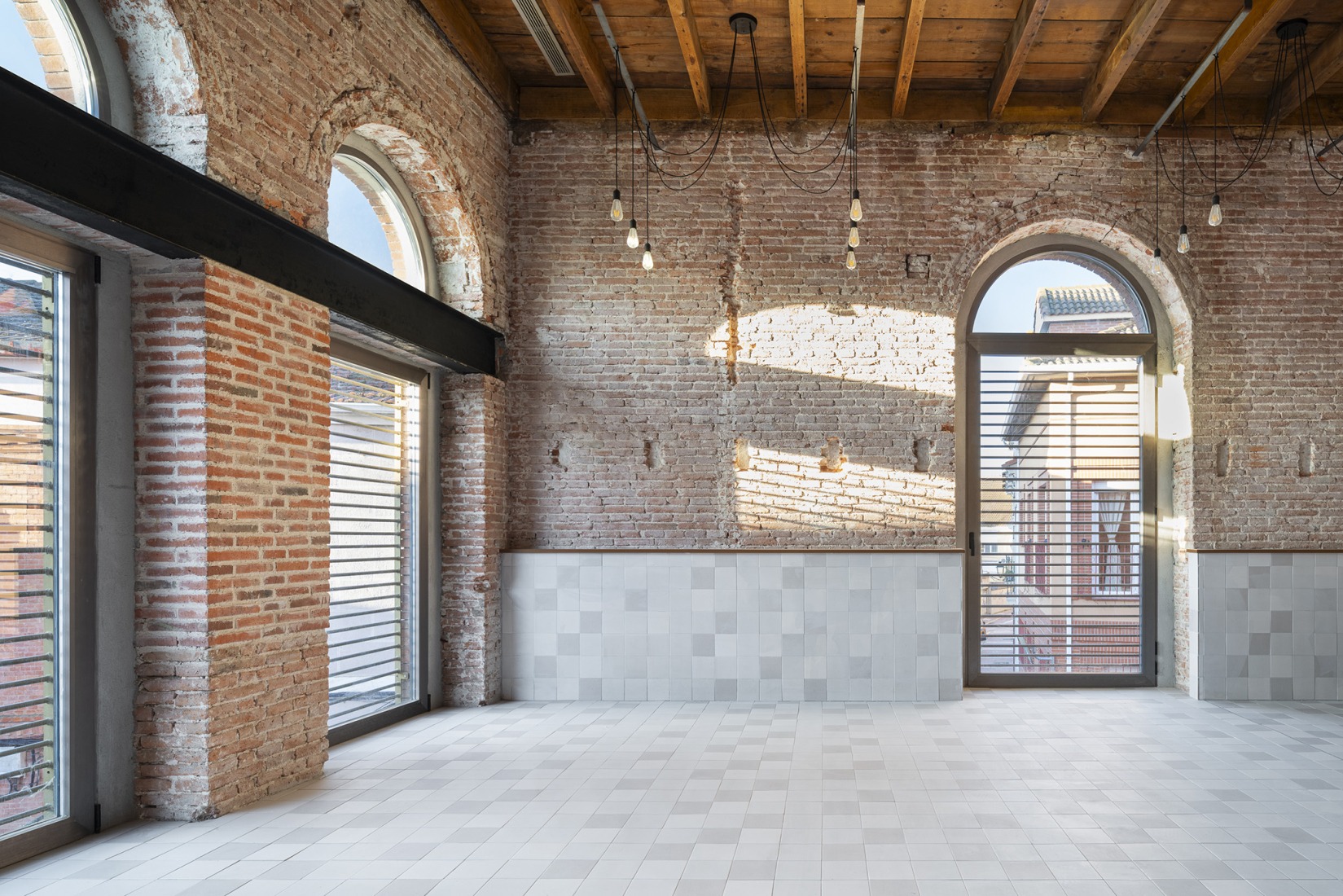 "Espacio Joven" by Óscar Miguel Ares. Photograph by Gabriel Gallegos Alonso.