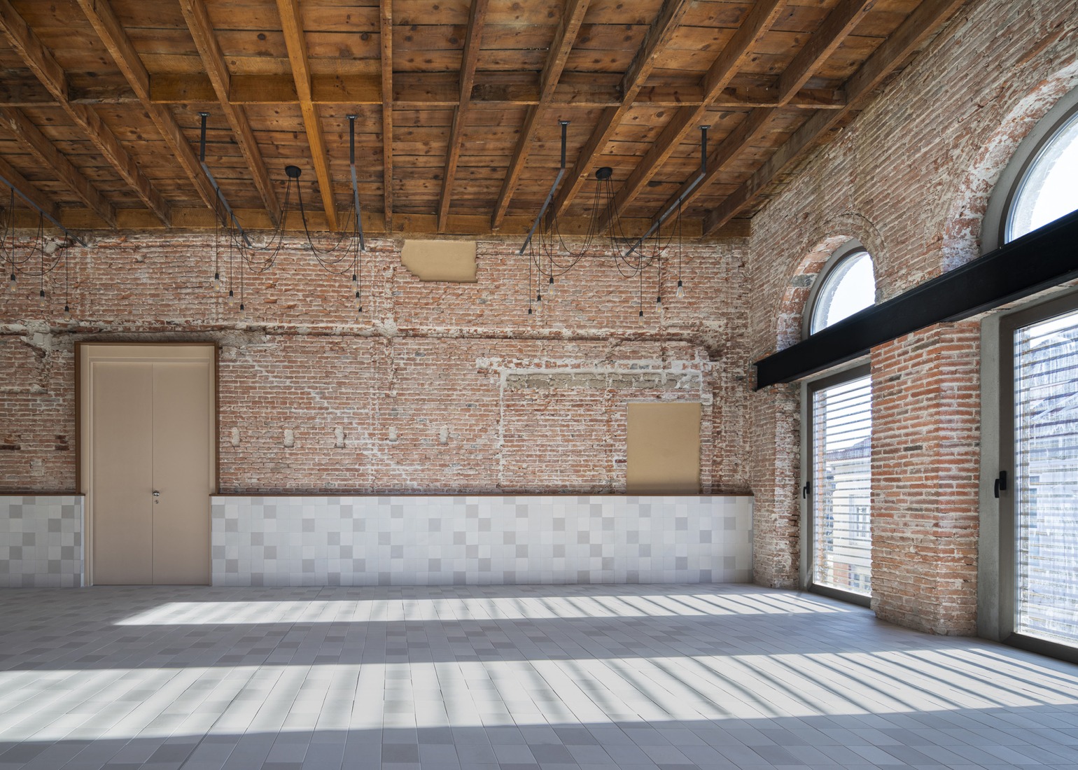 "Espacio Joven" by Óscar Miguel Ares. Photograph by Gabriel Gallegos Alonso.