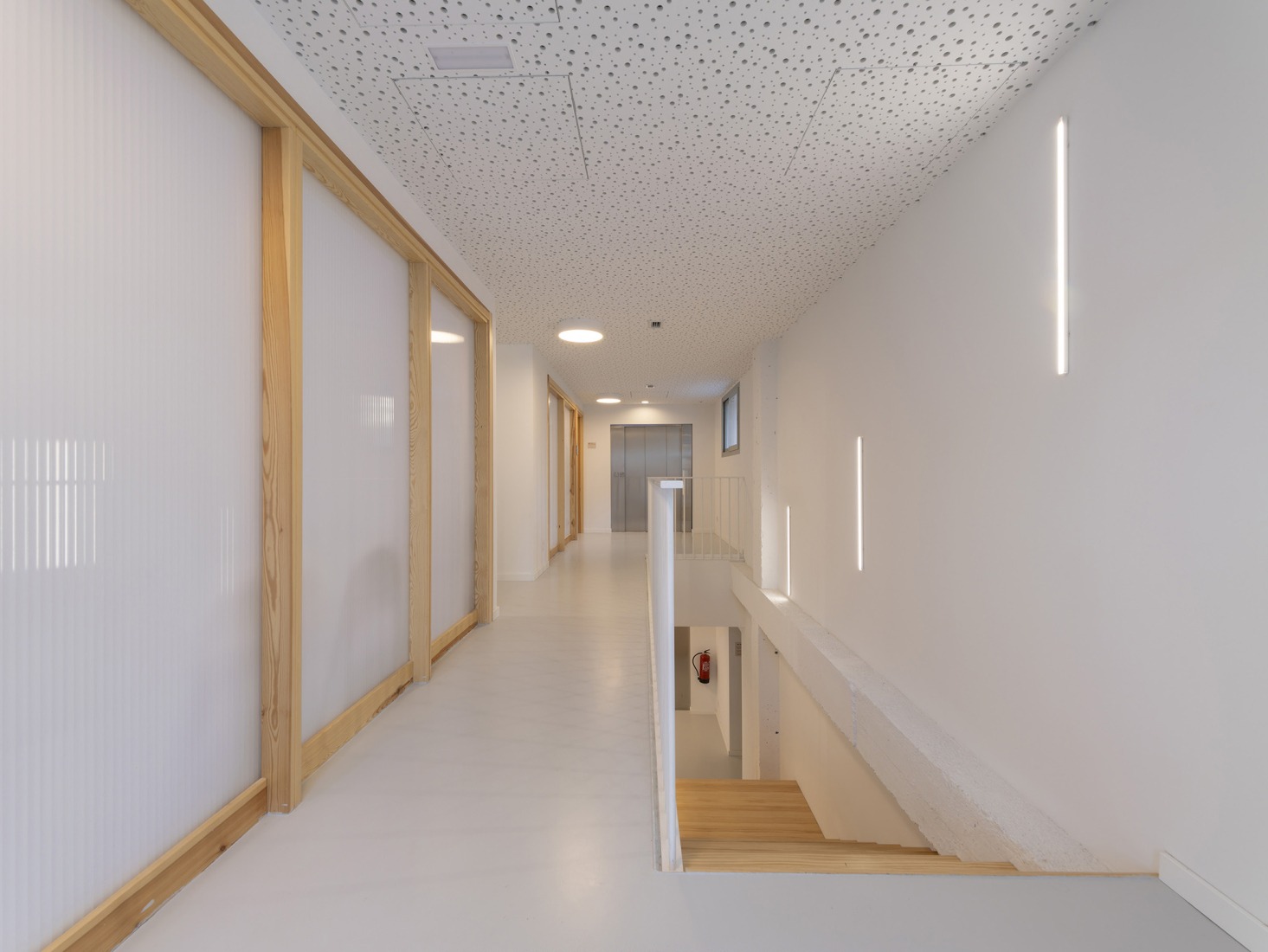 Stanbrook Training Centre Expansion by Grávalosdimonte Arquitectos. Photograph by Alex Sahún, Alberto Casas.