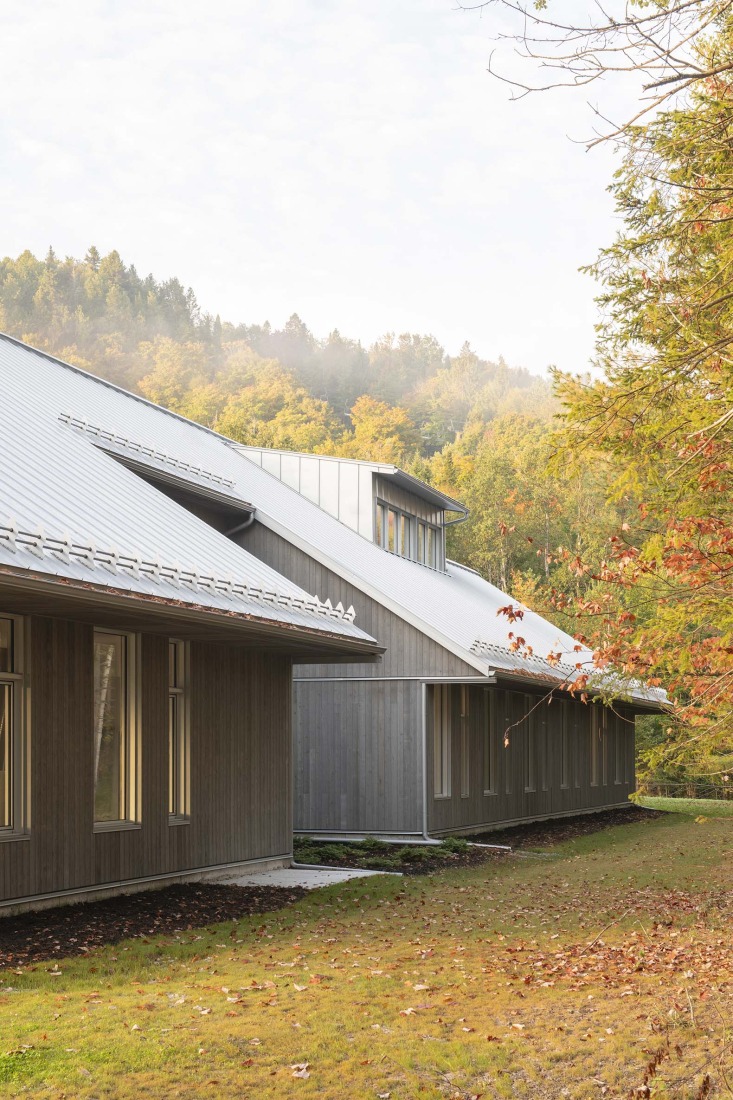 Des Cimes Dental Clinic by CARTA. Photograph by David Boyer.