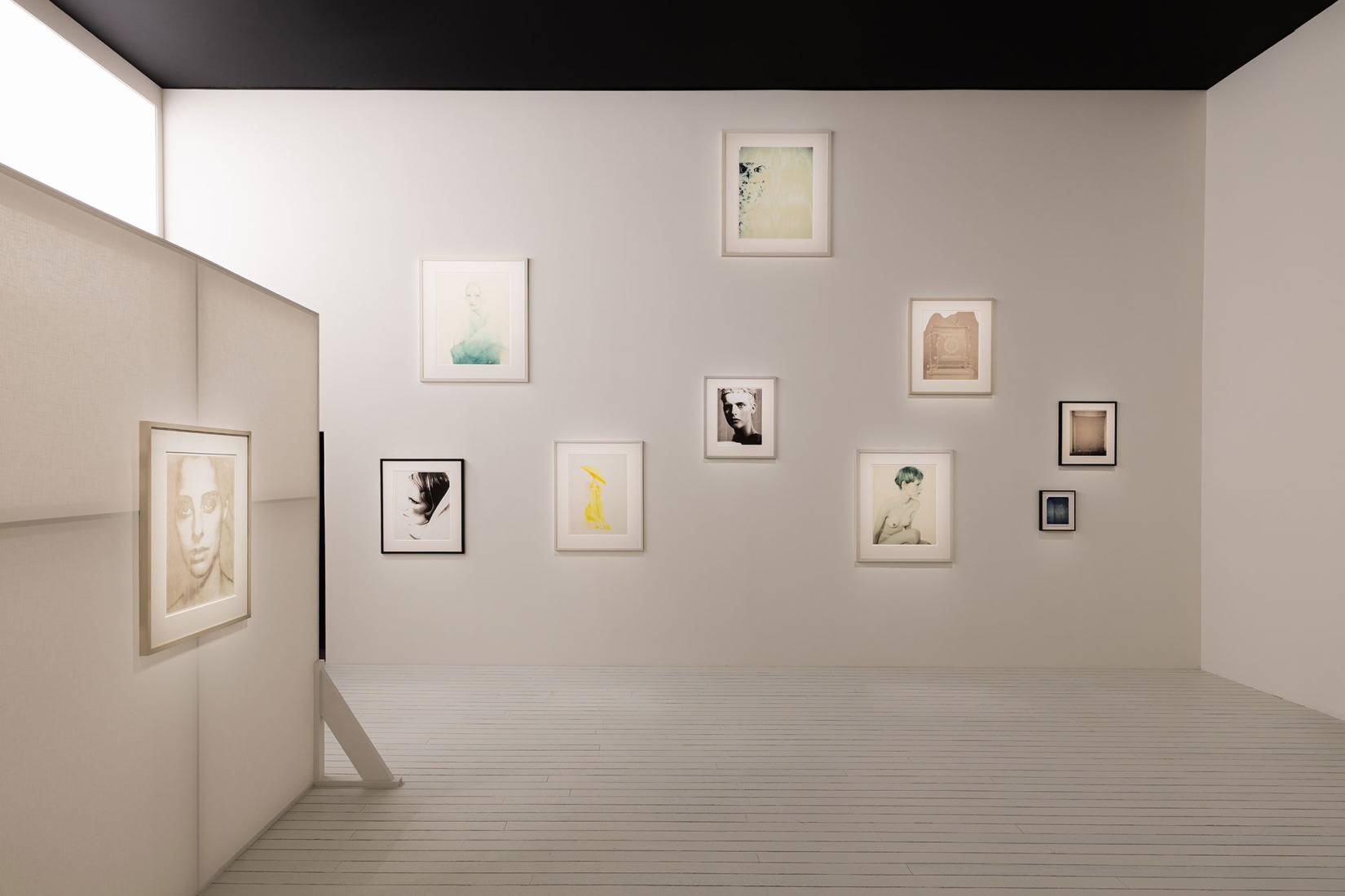 Exposición «Dudas» por Paolo Roversi en la Fundación MOP. Fotografía por la Fundación MOP.