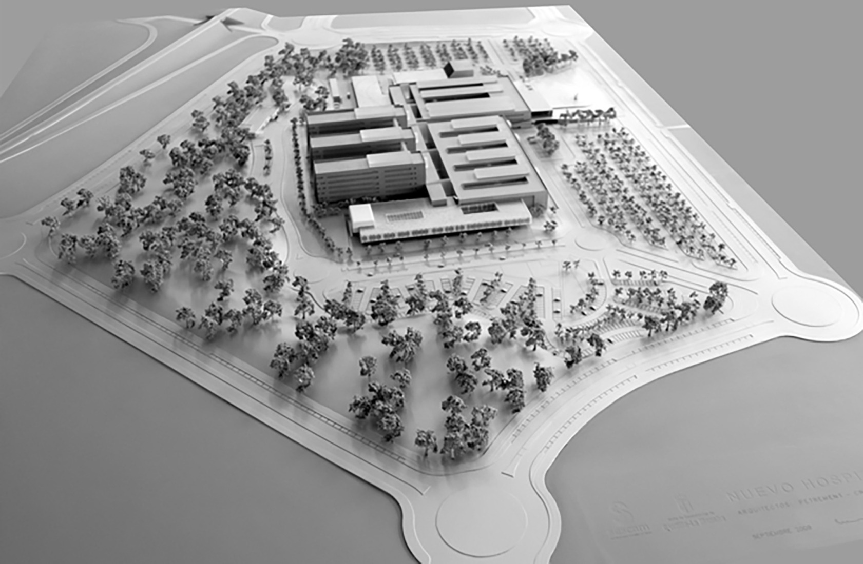 Model. New University Hospital of Cuenca by Gádor de Carvajal, Juan Casariego, Fernando Cruz.