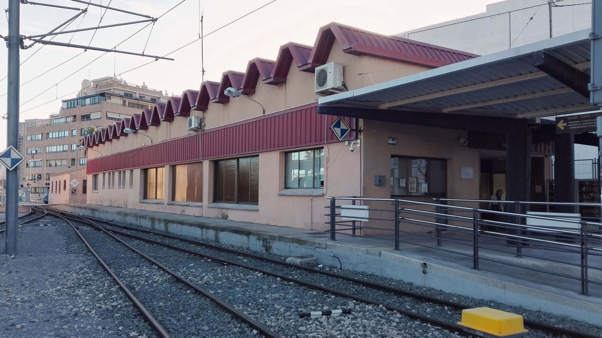 Estado previo. Estación de Benidorm por Hulot.