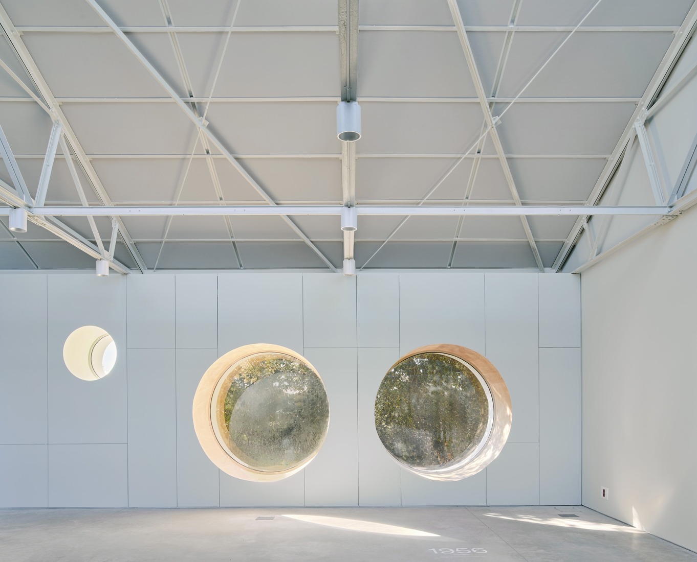 Multifunctional equipment for Can Comadran by Mestres Wåge Arquitectes. Photograph by José Hevia.