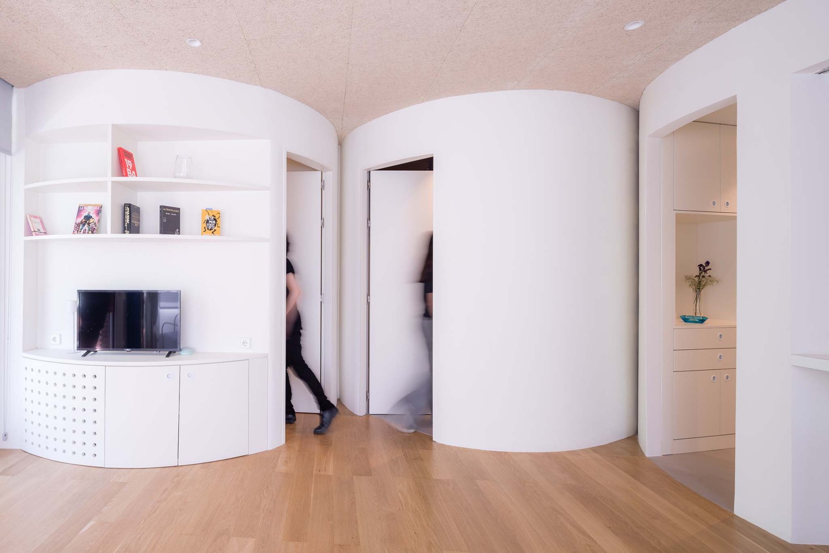 Foam Apartment by Pedro Pitarch. Photograph by Imagen Subliminal. 