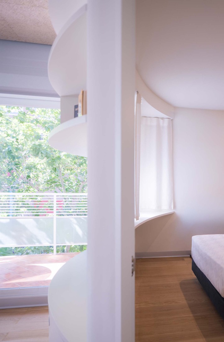 Foam Apartment by Pedro Pitarch. Photograph by Imagen Subliminal. 
