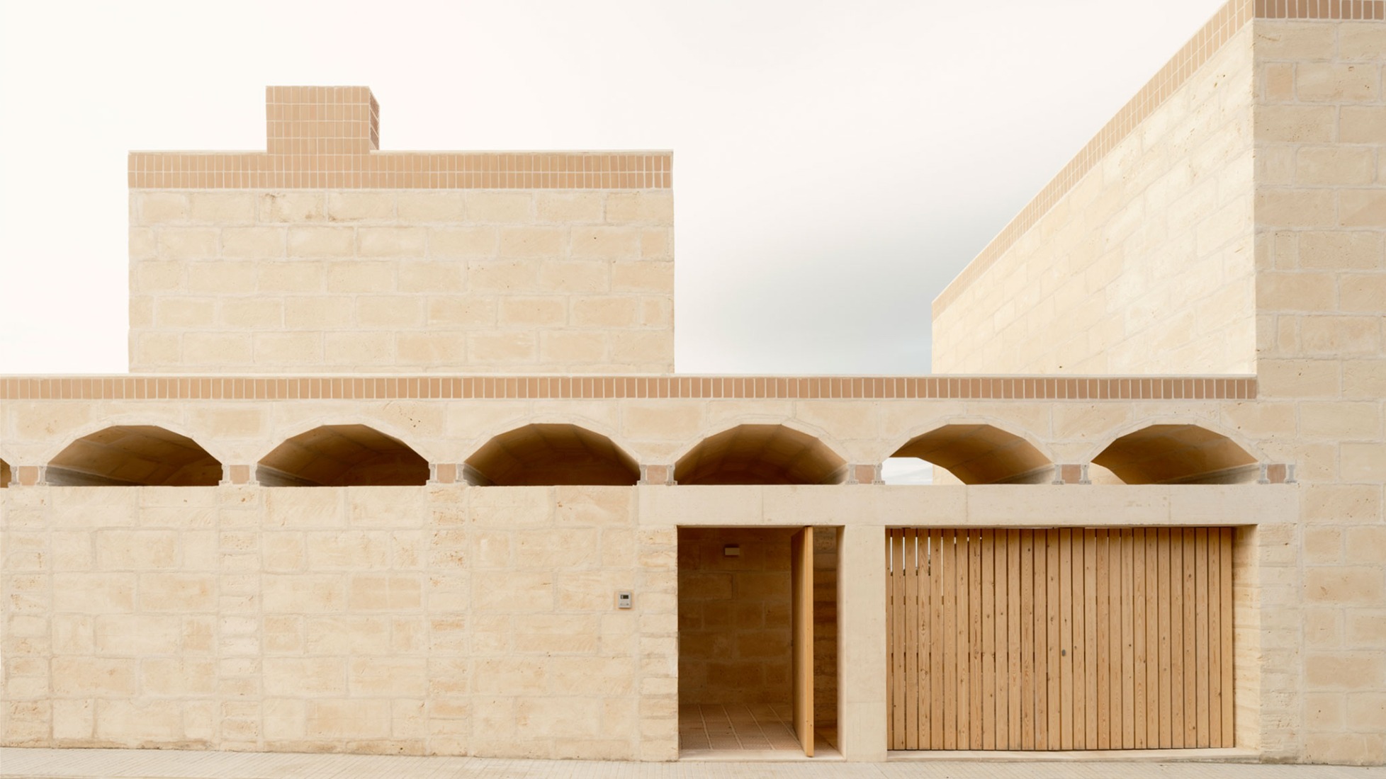 Casa ubicada en Colònia de Sant Pere (Mallorca), del estudio TEd'A arquitectes.
