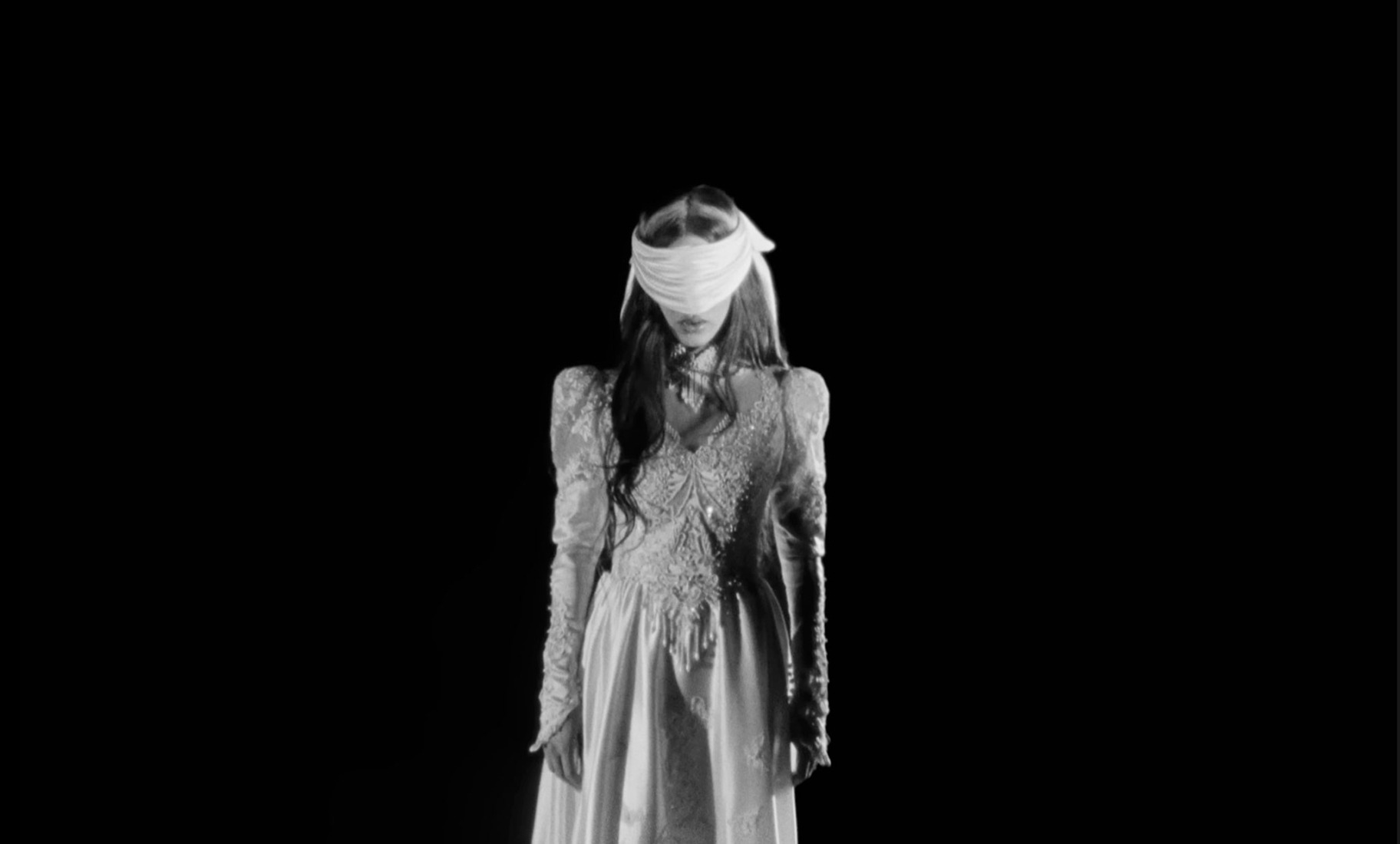 Focu 'Ranni by Rosalía.