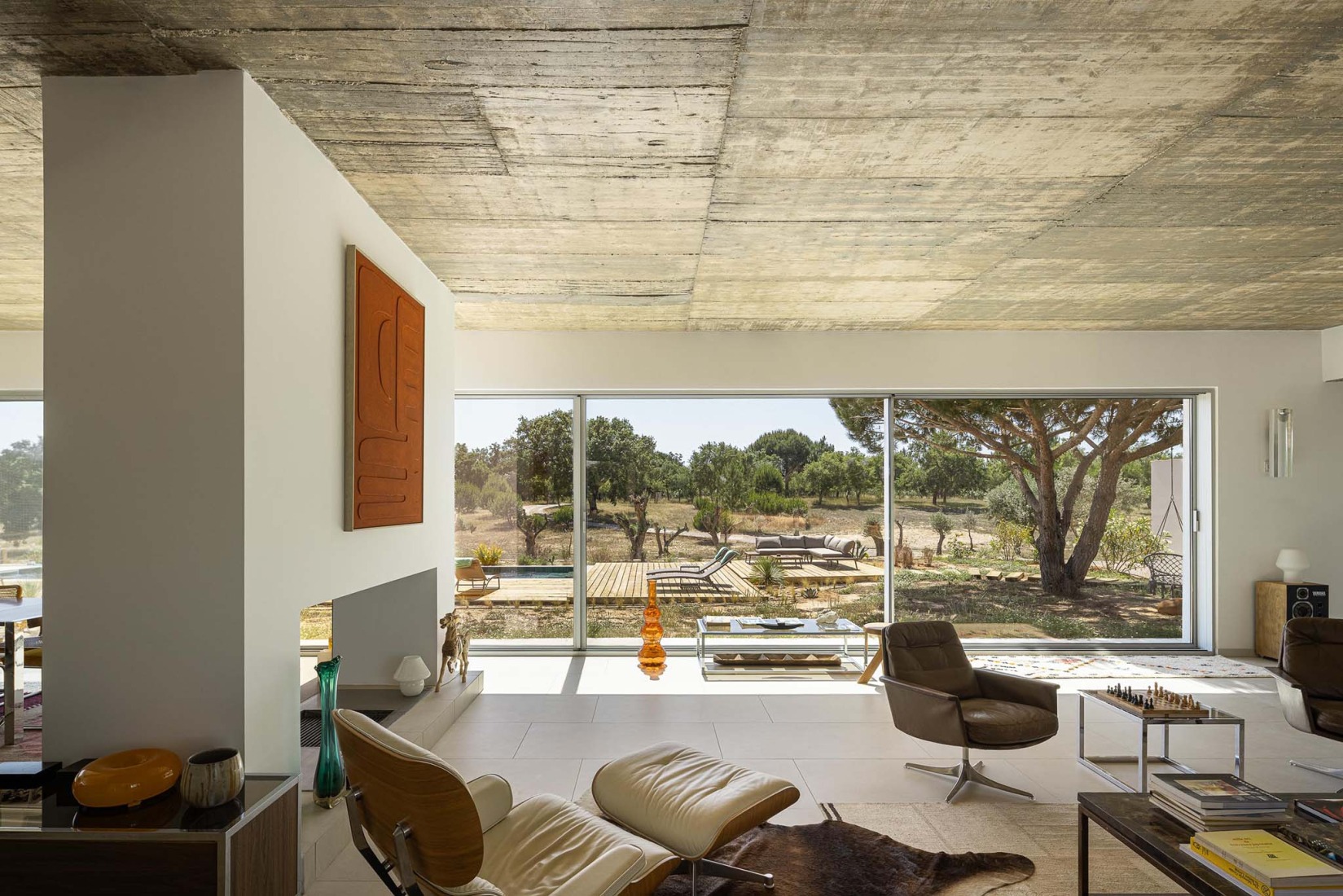 Casa M Ariane por Sabrab Architecture. Fotografía por Ivo Tavares Studio.