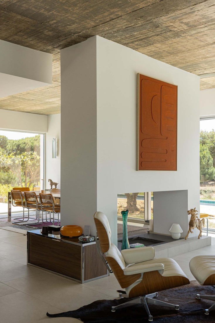 Casa M Ariane por Sabrab Architecture. Fotografía por Ivo Tavares Studio.