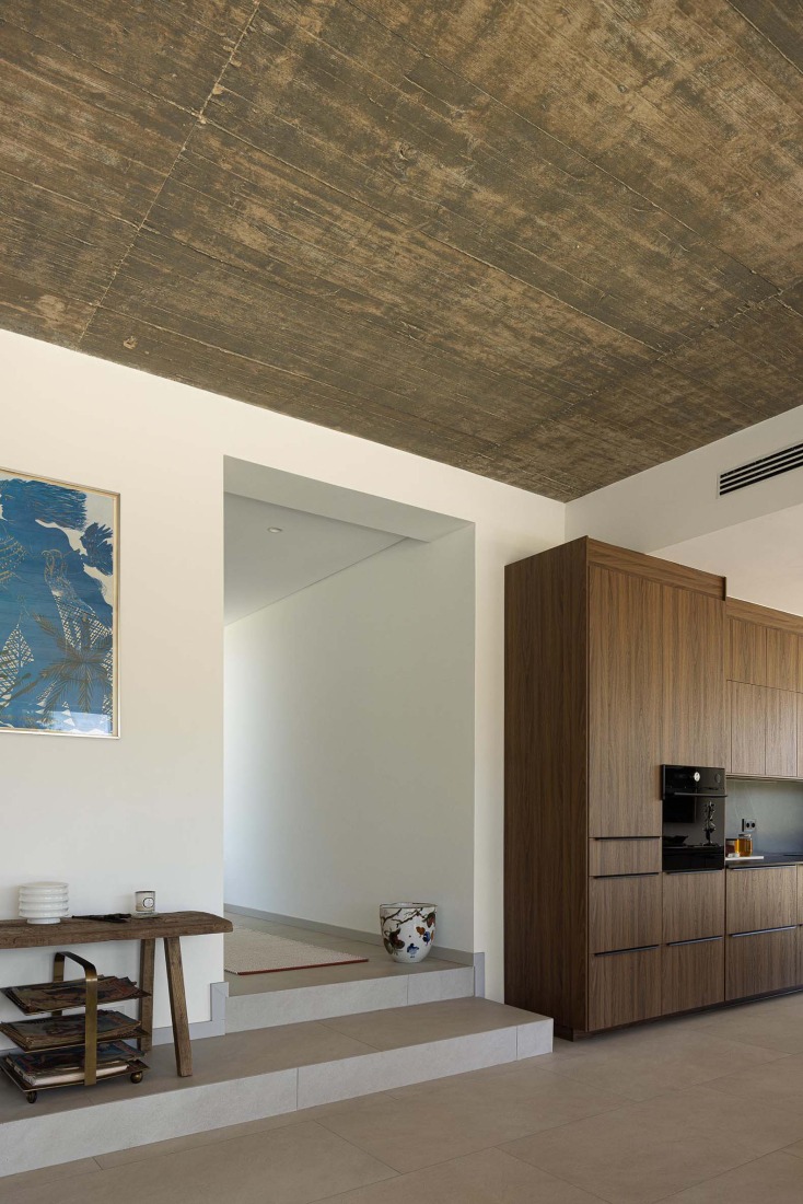 Casa M Ariane por Sabrab Architecture. Fotografía por Ivo Tavares Studio.