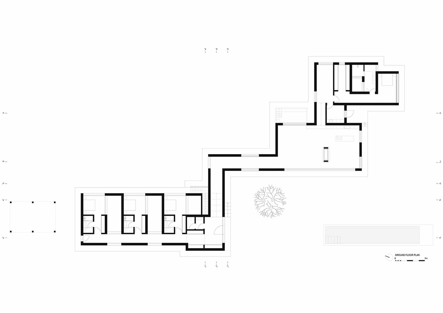 Plano de planta baja. Casa M Ariane por Sabrab Architecture.