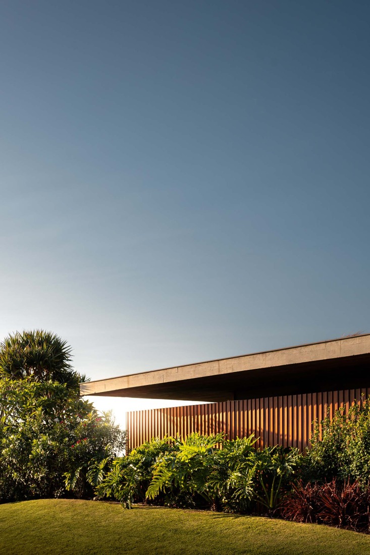 Maré House by Stemmer Rodrigues Arquitectura. Photograph by Gabriel Konrath.