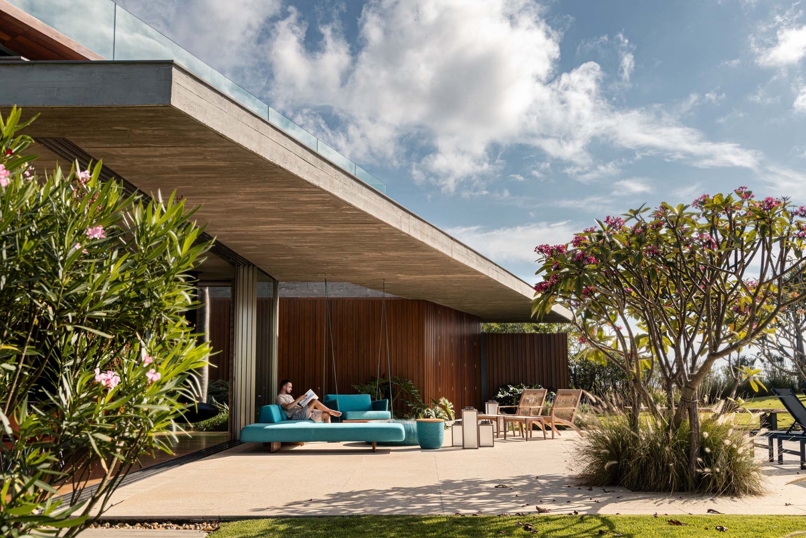 Maré House by Stemmer Rodrigues Arquitectura. Photograph by Gabriel Konrath.