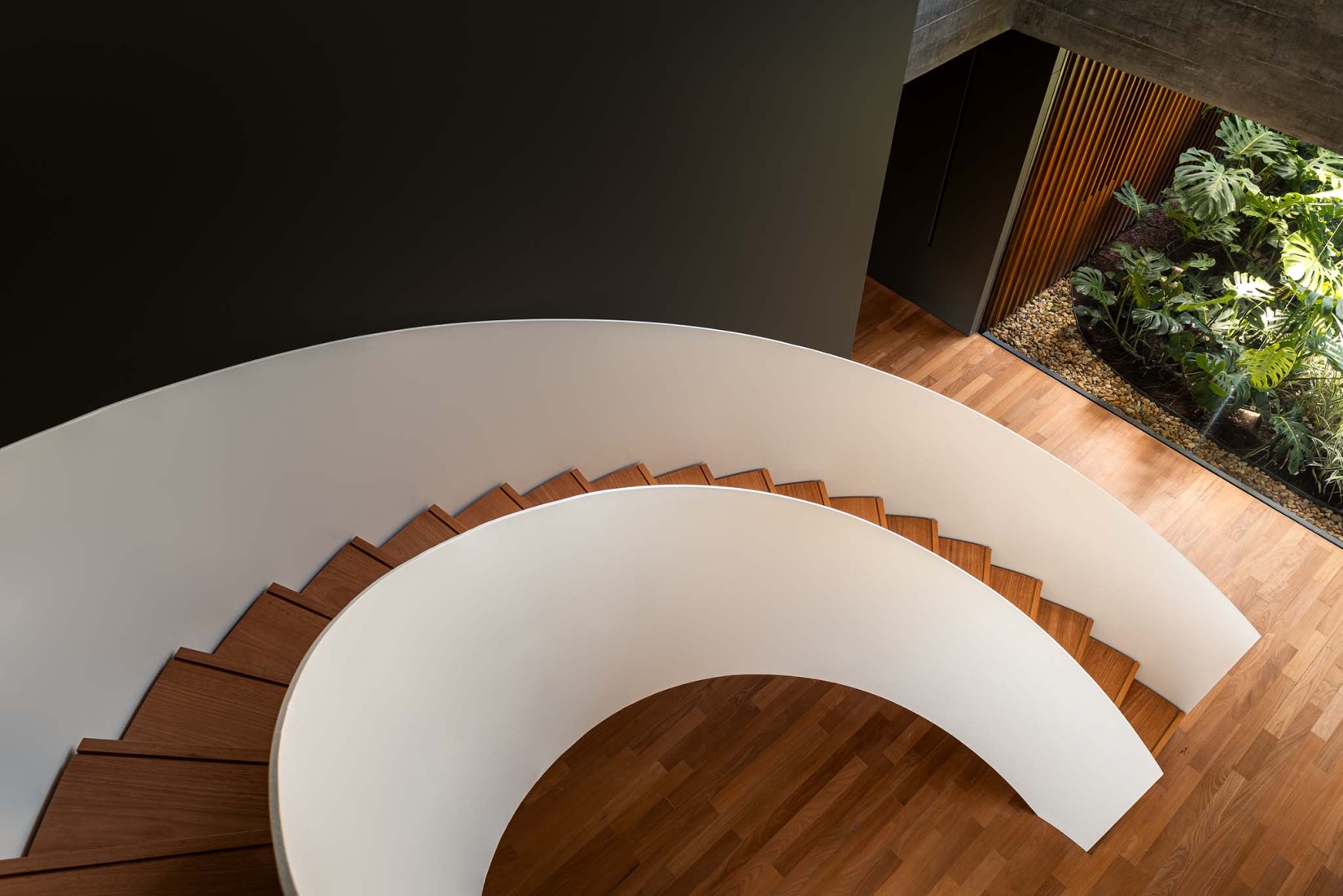 Maré House by Stemmer Rodrigues Arquitectura. Photograph by Gabriel Konrath.