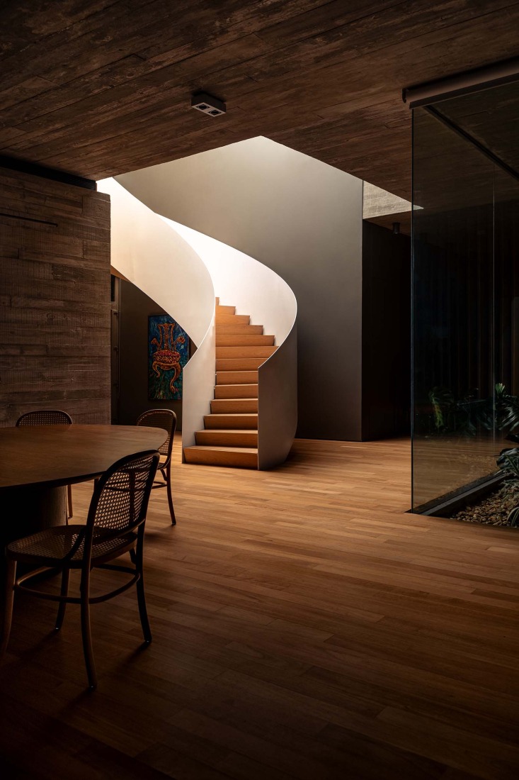 Maré House by Stemmer Rodrigues Arquitectura. Photograph by Gabriel Konrath.