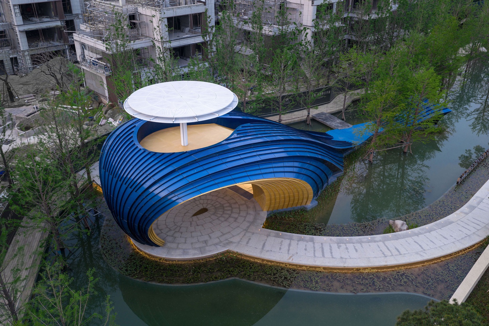 Whale Gate by Wutopia Lab. Photograph by LIU Guowei. 